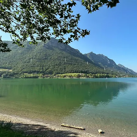 Beautiful In With Wifi Hébergement de vacances *